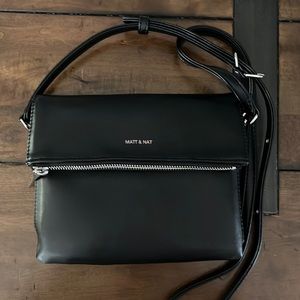 Matt & Nat crossbody bag